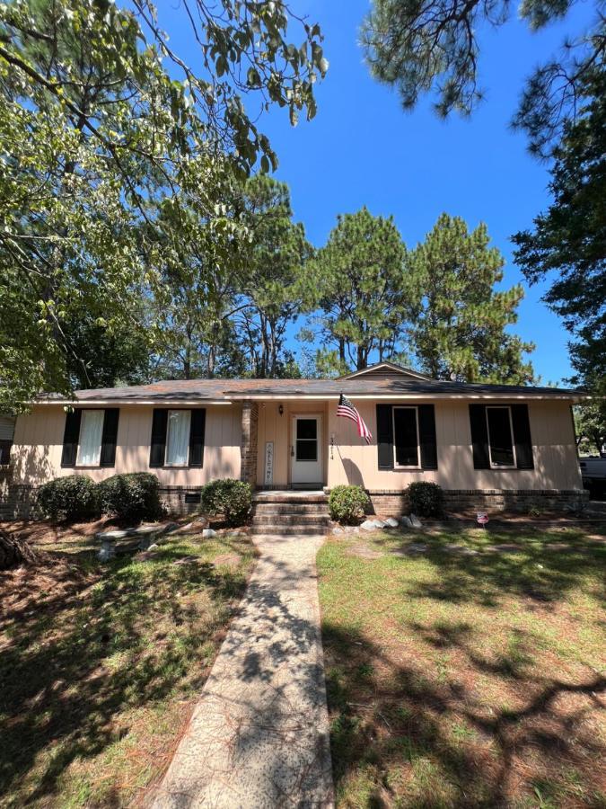 Home Columbia, Near Fort Jackson Exterior photo